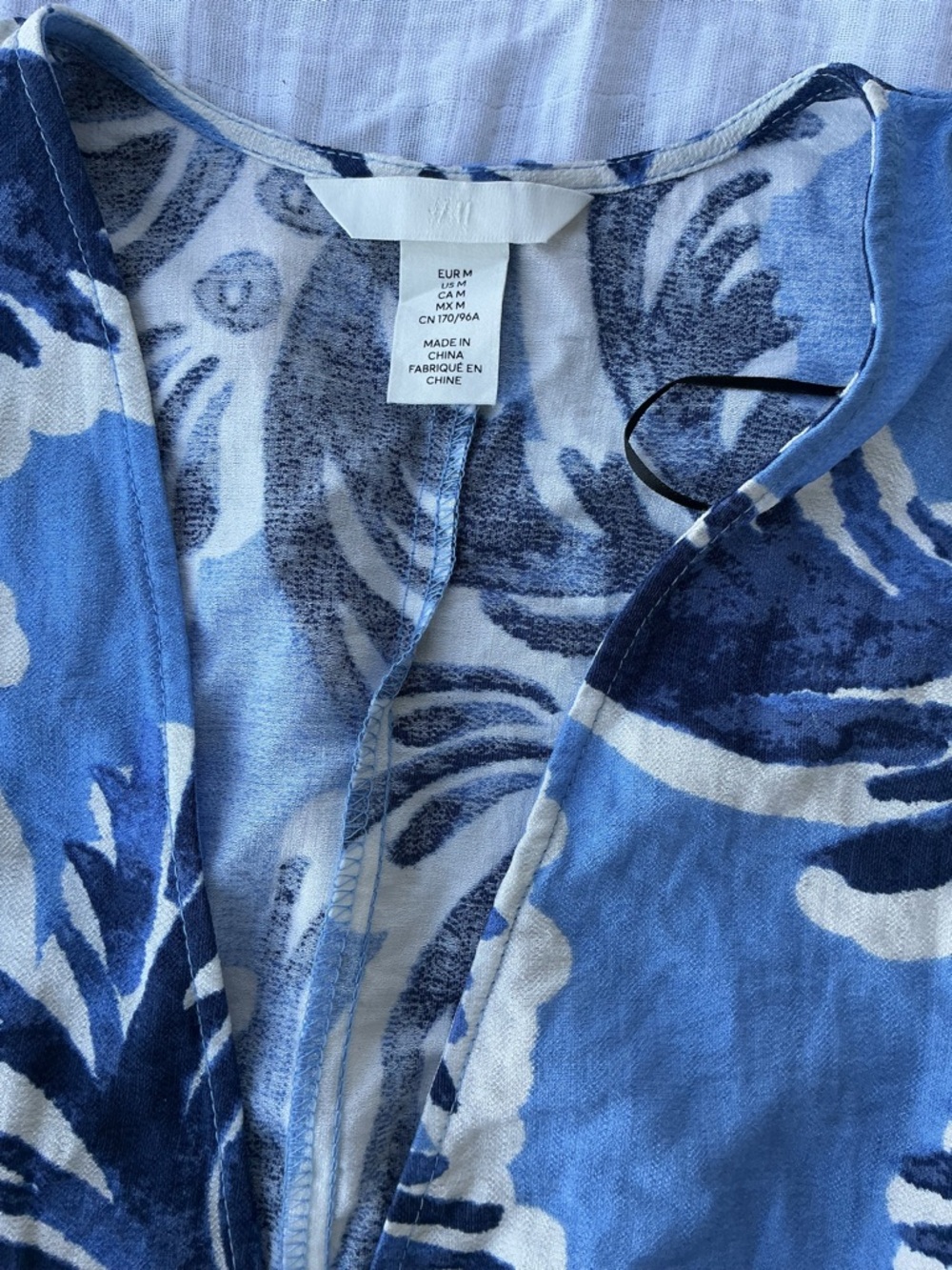 H&M Blue and Navy Abstract Printed Blouse